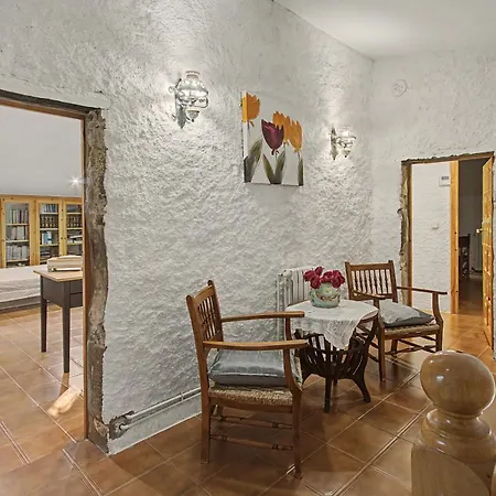 Masia De Creus 1890 Holiday home Girona